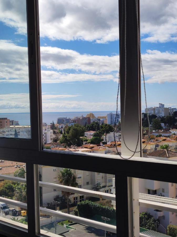 Saltillo Alto Gray Studio. Vistas Al Mar Y Piscina Torremolinos Buitenkant foto