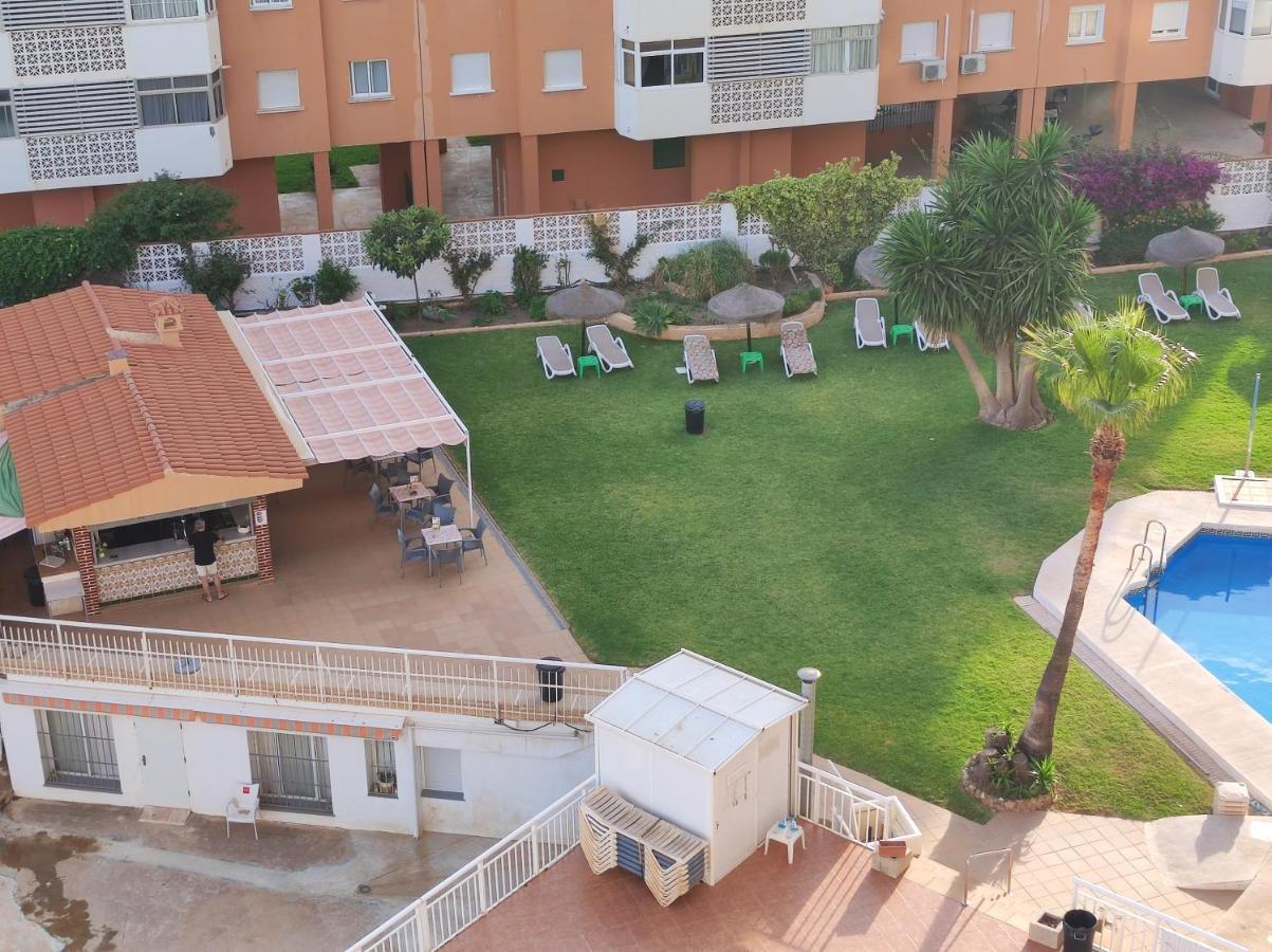 Saltillo Alto Gray Studio. Vistas Al Mar Y Piscina Torremolinos Buitenkant foto